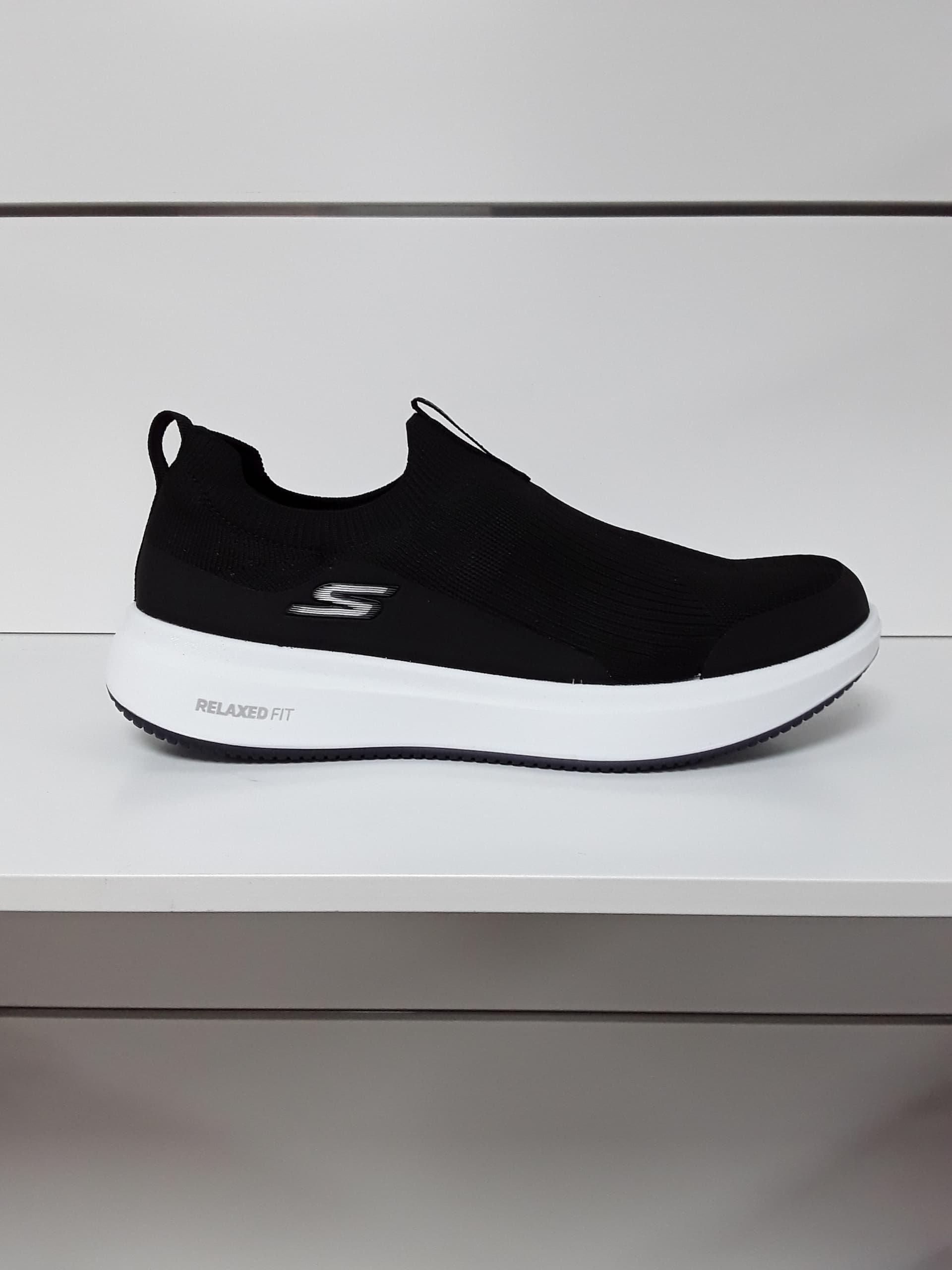 mærke navn blanding bar Skechers sko på tilbud til damer, mænd og børn: Se udvalget her